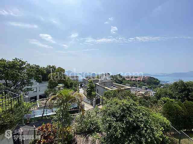 The Peak - Strawberry Hill 02