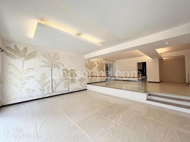 Stanley - Grosse Pointe Villa 01