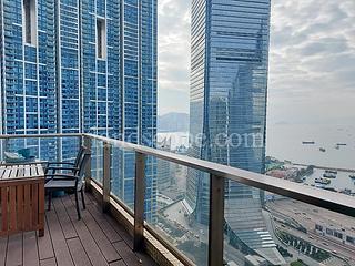 West Kowloon - The Waterfront 03