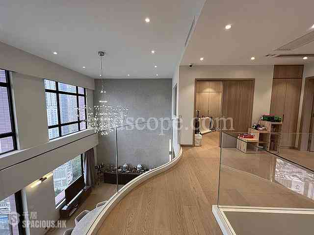 Mid Levels Central - Regal Crest 04