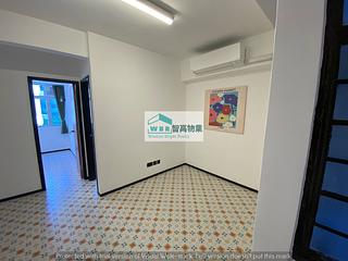 Sai Ying Pun - 36-38, Centre Street 09