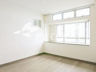 Ap Lei Chau - South Horizons Phase 3 Mei Hay Court (Block 18) 04