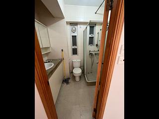 Causeway Bay - Lai Yuen Apartments 03