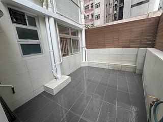Wan Chai - Kwong Sang Hong Building Block D 03
