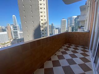 Mid Levels Central - Best View Court Block 66, Macdonnell Road 02
