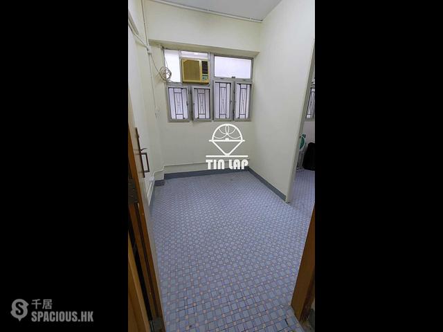 Sheung Wan - 18-20, Hillier Street 01