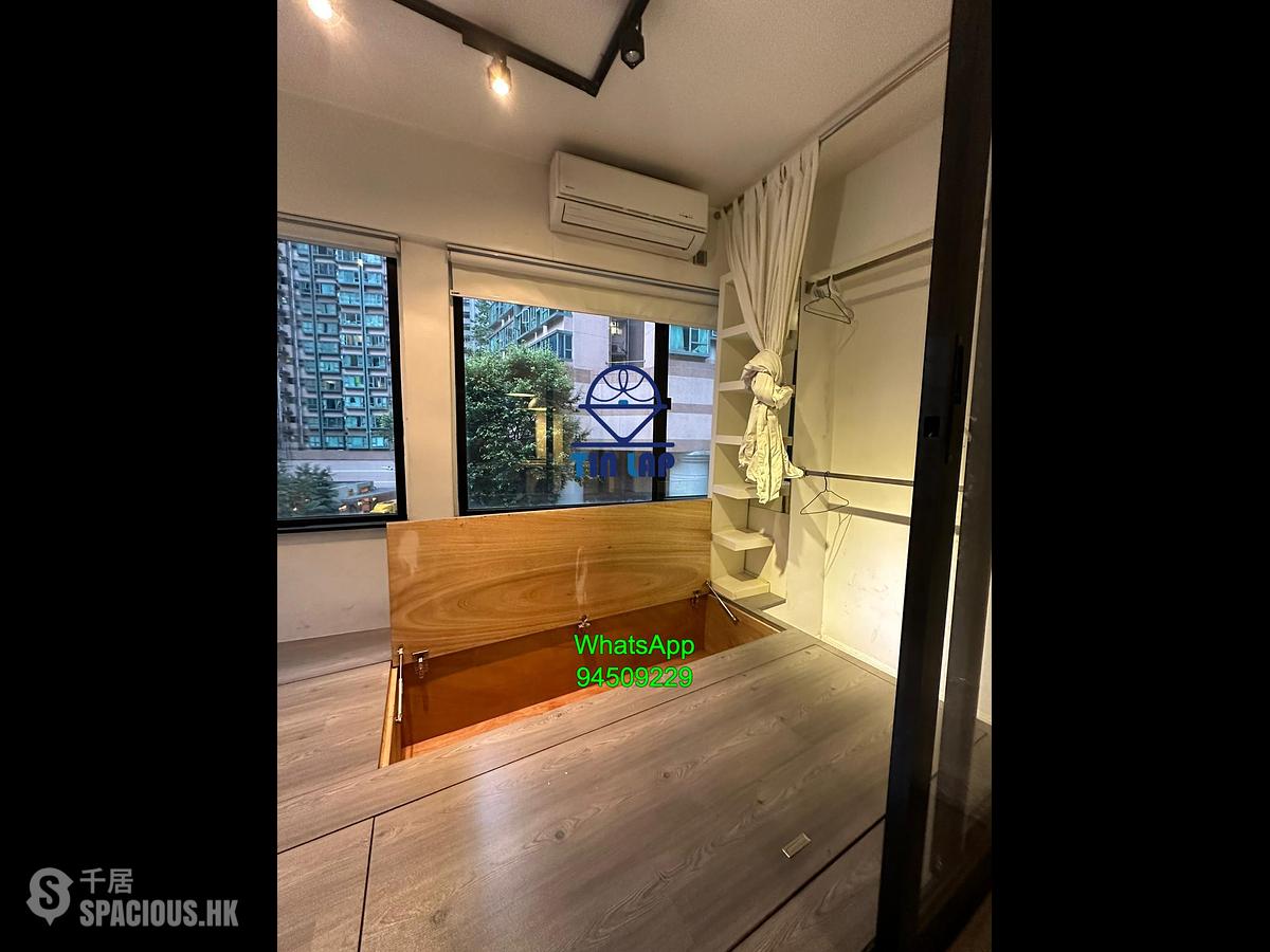 Sheung Wan - 26, Queen's Road West 01