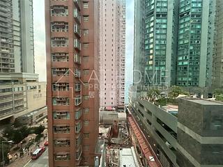 Kennedy Town - Yue On Building 05