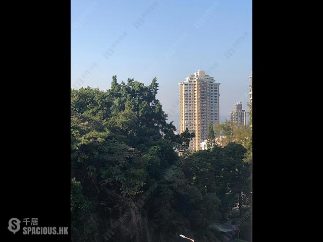 Tai Hang - Swiss Towers Block 3 (Block EF) 01