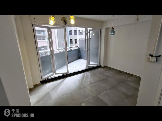 Sheung Wan - 9, Ko Shing Street 01