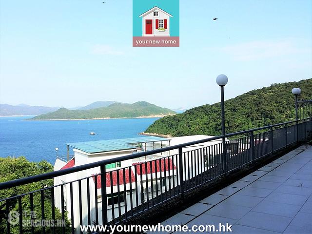 Clear Water Bay - Lakeside Villa 01