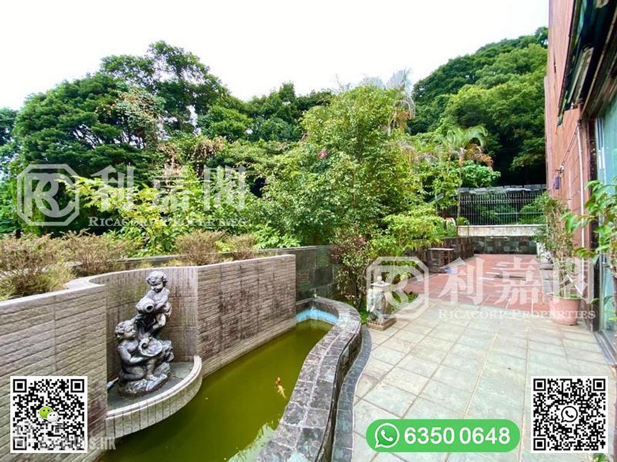 Tseung Kwan O - Kambridge Garden 01