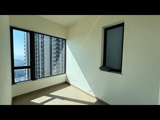 Lohas Park - Lohas Park Phase 4B Wings At Sea Ii Block 3B 08