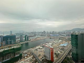 Kowloon Bay - Enterprise Square Five Tower 2 06