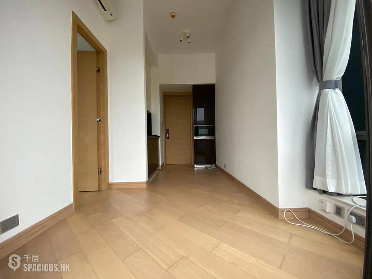 Causeway Bay - Jones Hive 01