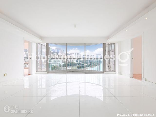 Cheung Chau - New Villa Cecil 01