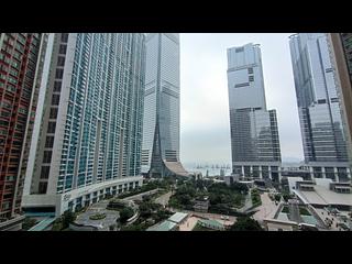 West Kowloon - The Arch Star Tower (Block 2) 03