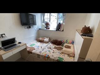 Mid Levels Central - Jadestone Court 04