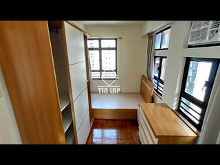 Sai Ying Pun - 388-392 Queen's Road West 10