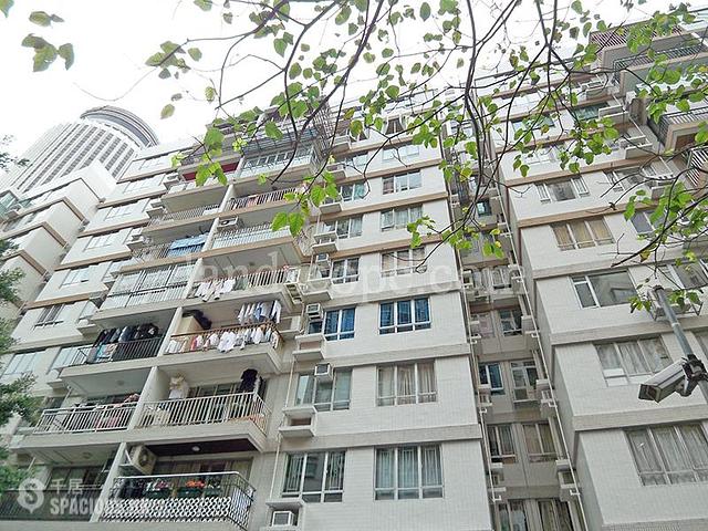 Wan Chai - Phoenix Court 05