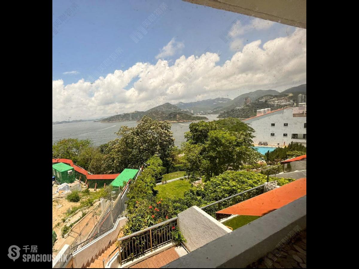 Repulse Bay - 9-10, Headland Road 01