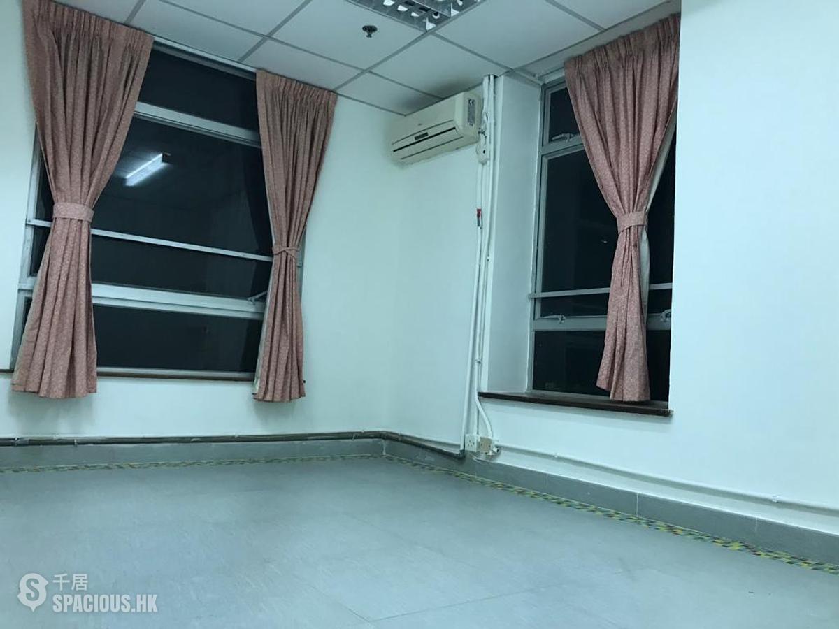 Sai Ying Pun - 24, Centre Street 01