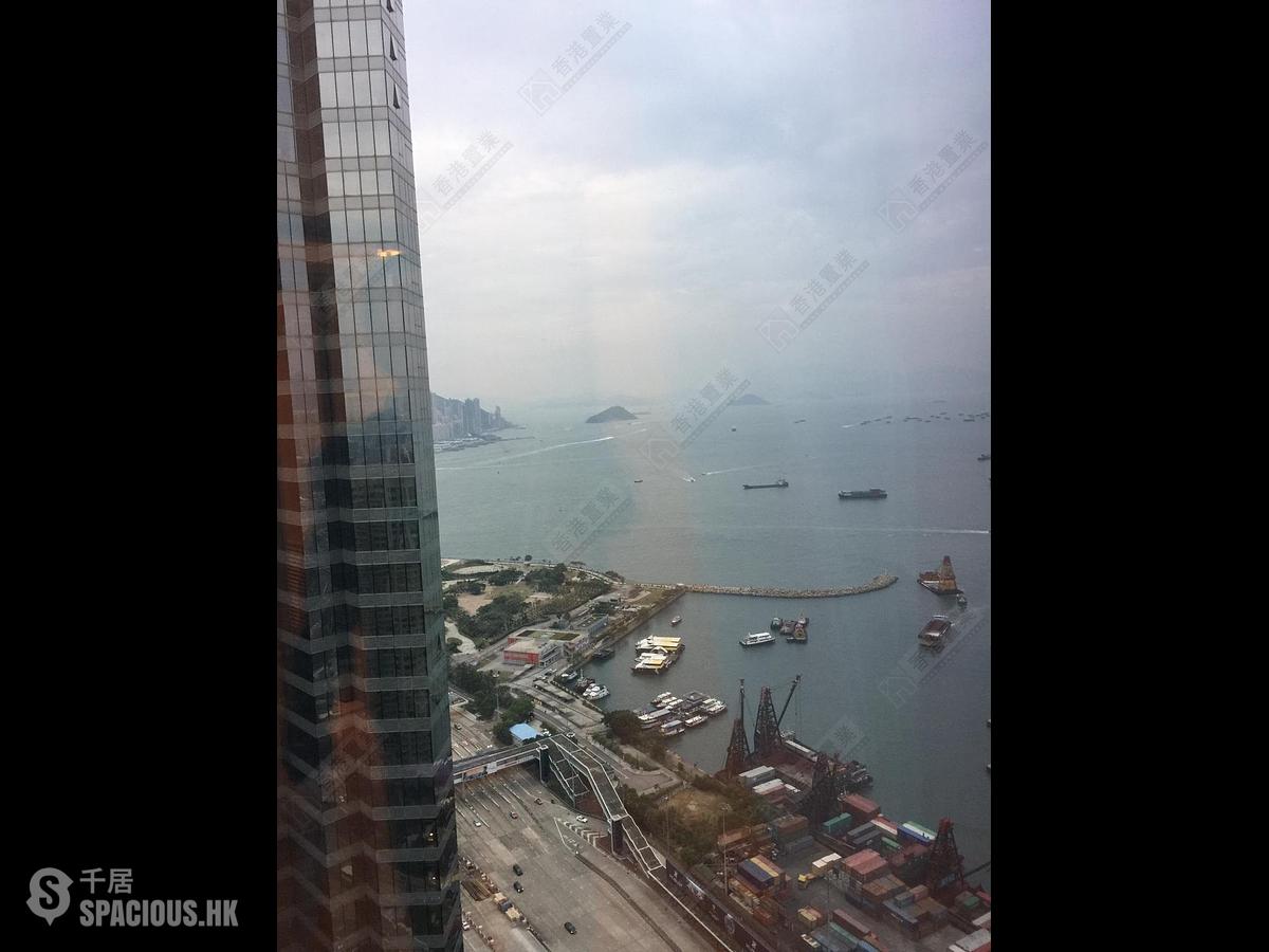 West Kowloon - The Cullinan (Tower 21 Zone 5 Star Sky) 01