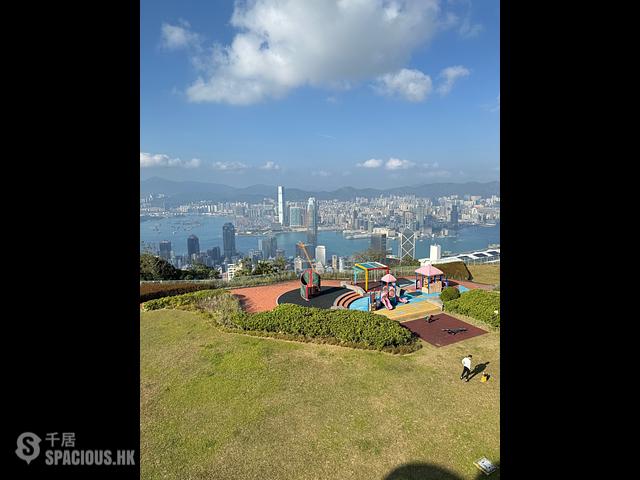 The Peak - Cloudlands Block 2C 01