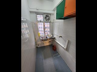 Sai Ying Pun - Yau Yu House 04