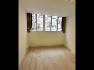 Causeway Bay - Lai Yuen Apartments 02