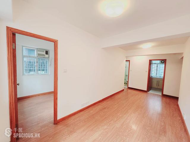 Wan Chai - Shu Tak Building 01