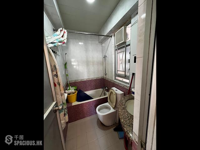 Mong Kok - Cheong Ming Building 01