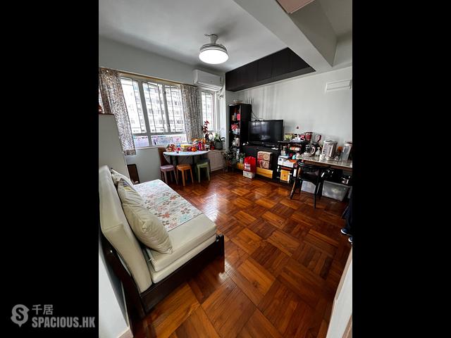 Mong Kok - Cheong Ming Building 01