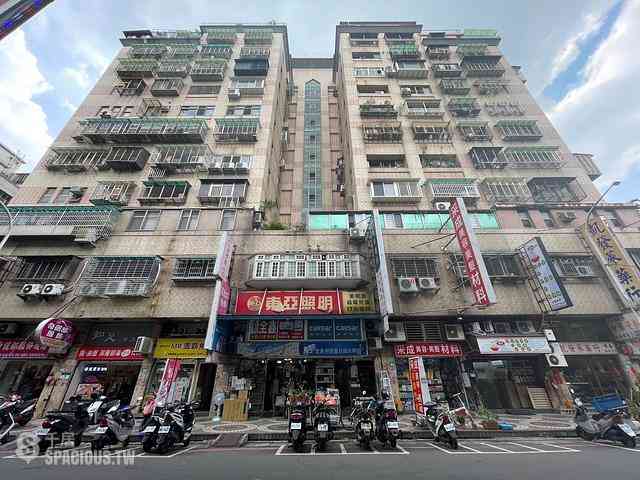 Xinzhuang - No. X, Zhongxin St, Xinzhuang District, New Taipei City, Taiwan 242 01