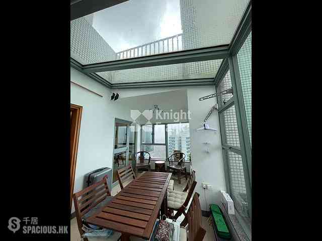 Tung Chung - Seaview Crescent 02