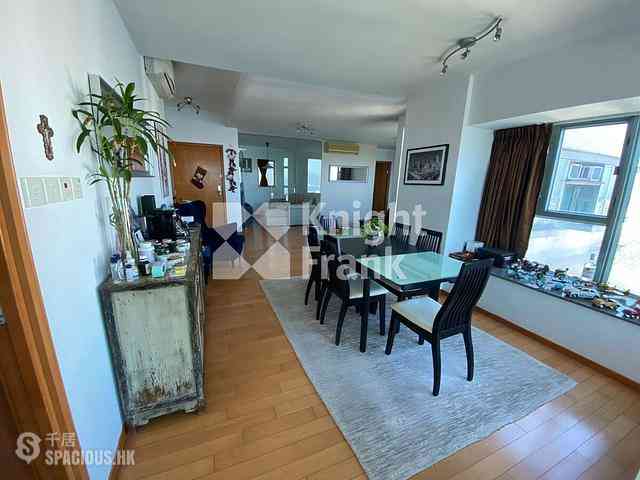 Tung Chung - Seaview Crescent 04