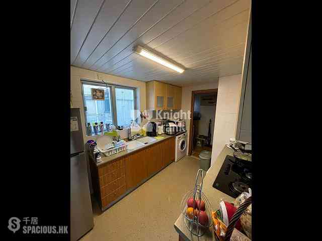 Tung Chung - Seaview Crescent 08