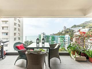 Pok Fu Lam - Scenic Villas 03