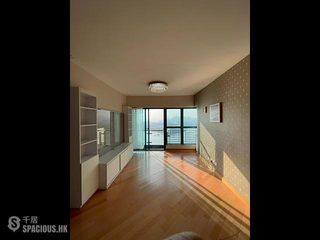 Tai Kok Tsui - The Long Beach Tower 7 01