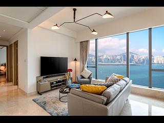 North Point - Victoria Harbour Residence 03