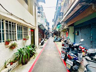 Datong - XX Lane 89, Section 1, Chongqing North Road, Datong, Taipei 07