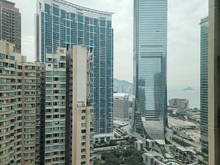 West Kowloon - The Waterfront Phase 2 Block 7 03