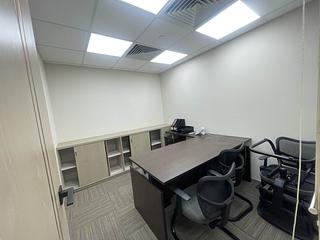 Sheung Wan - Shun Tak Centre - West Tower 07