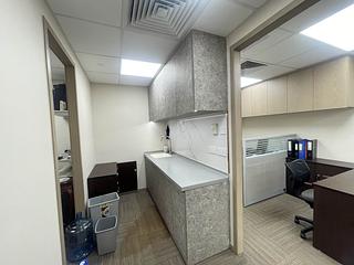 Sheung Wan - Shun Tak Centre - West Tower 09