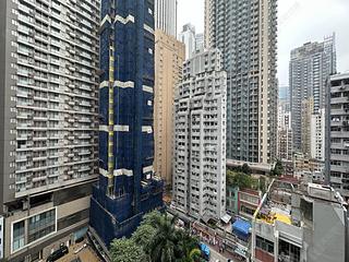 Wan Chai - The Avenue Phase 1 Block 5 04