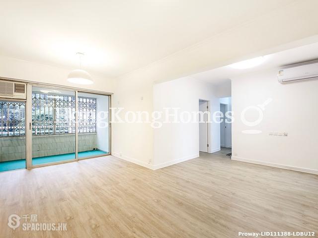 Beacon Hill - Merry Court 01