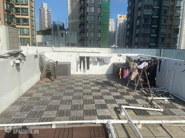 Sham Shui Po - Sun Ho House 01
