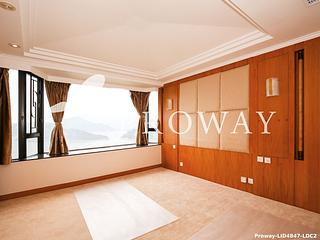 Repulse Bay - Ruby Court 06