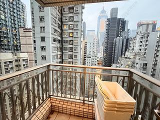 Wan Chai - The Zenith 06