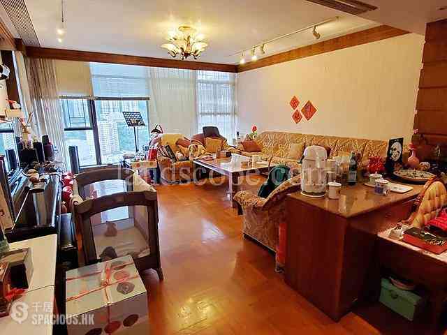 渣甸山 - 卫信道14-20号 01
